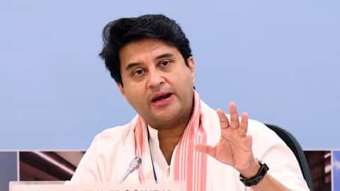 jyotiraditya_scindia_promise_cheap_air_service_on_120_new_routes_soon_read_exclusive_interview_1669268923